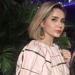 Meet your Posher, Sahar